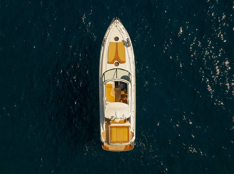 aluguer de iate de luxo na ilha da Madeira
